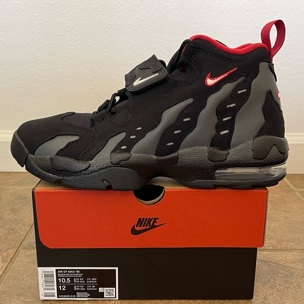 Size 10.5 - Nike Air DT Max '96 Falcons Black White Anthracite HQ3620-010 Men’s
